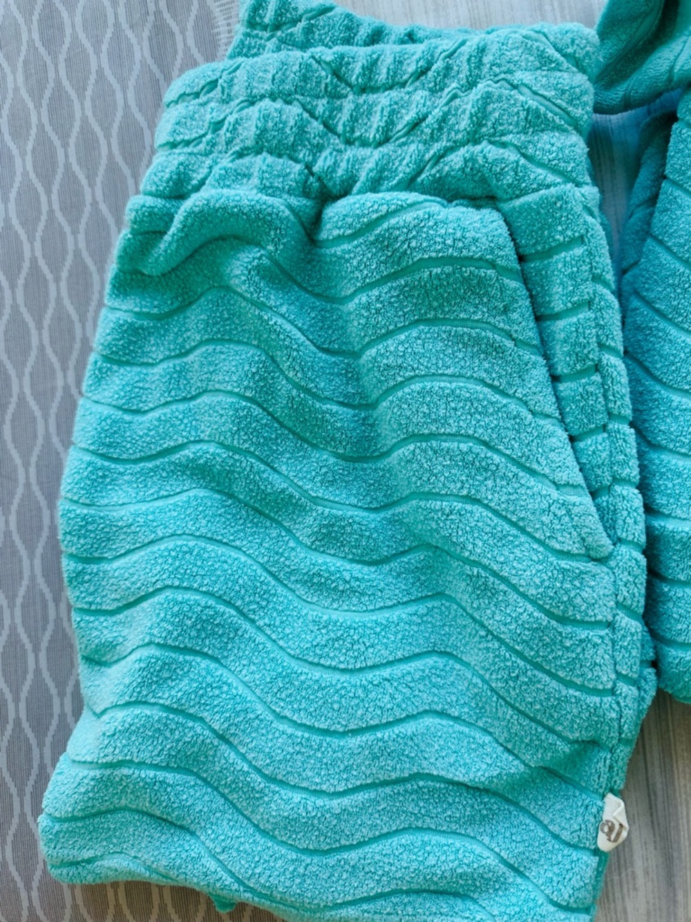 Turquoise Button-Up Short Lounge Set - Picture 6 of 6